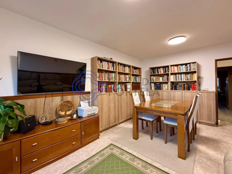 Apartamento T2 para Venda em São João da Madeira Foto 4