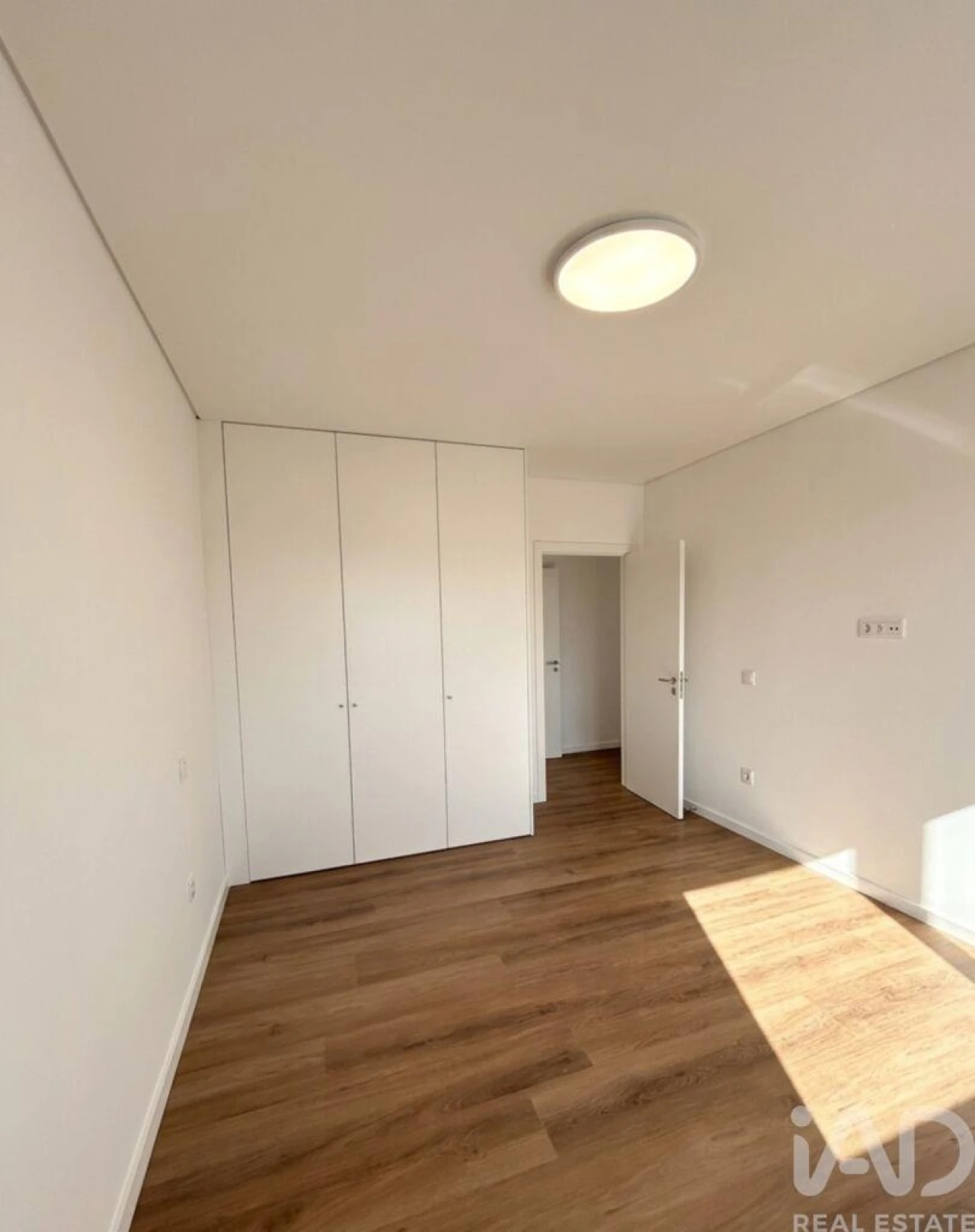 Moradia T4 para Venda em Quinta do Conde Foto 7