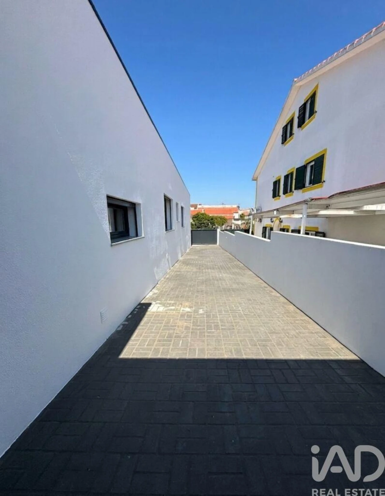 Moradia T4 para Venda em Quinta do Conde Foto 6