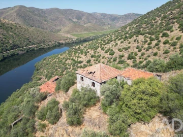 Terreno para Venda em Urros e Peredo dos Castelhanos