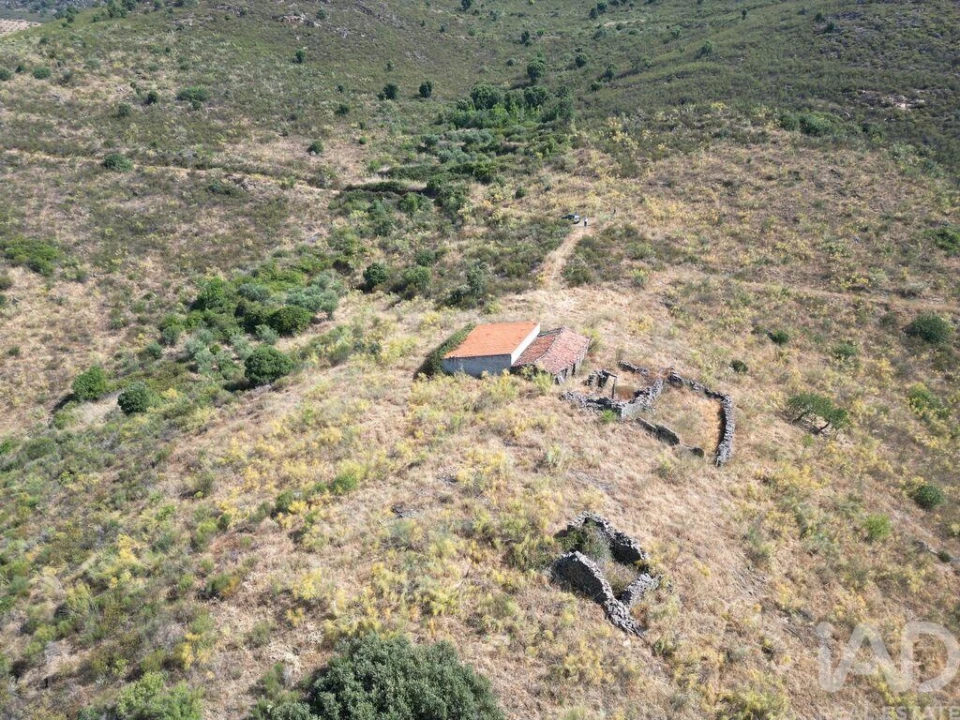 Terreno para Venda em Urros e Peredo dos Castelhanos Foto 10