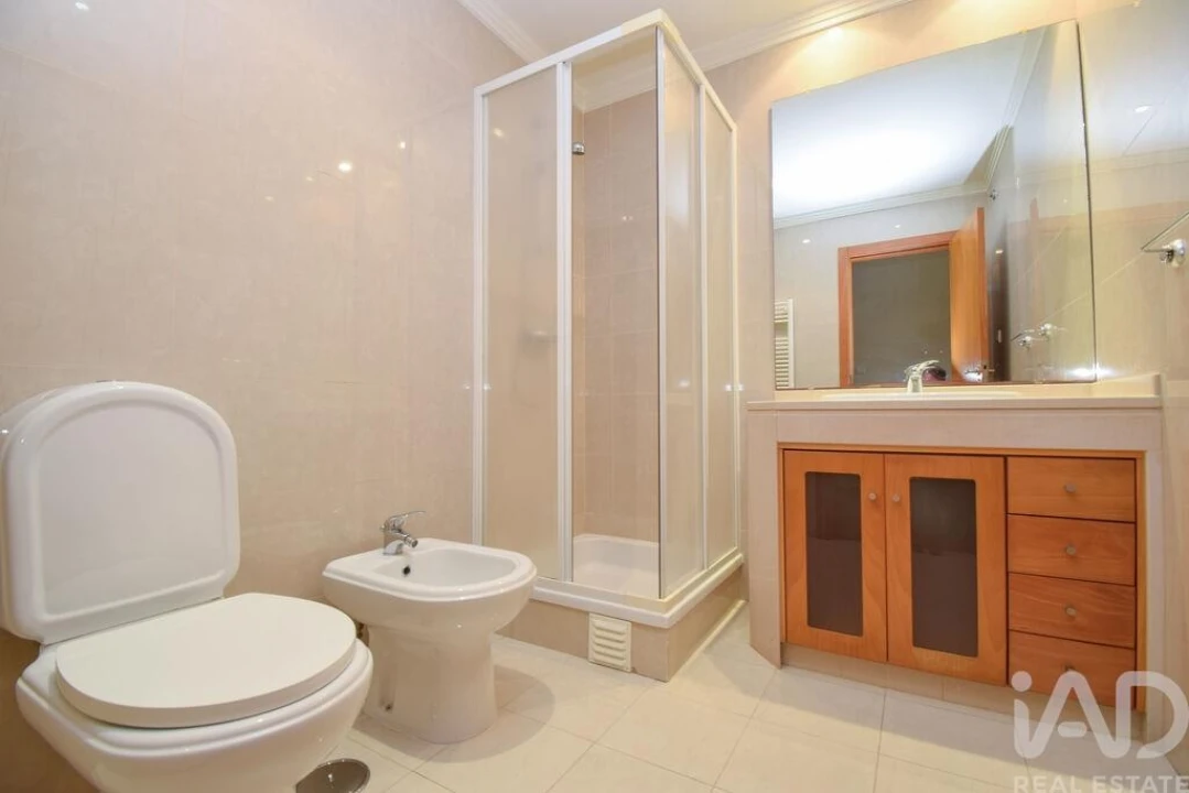 Apartamento T2 para Venda em São Domingos de Rana Foto 19