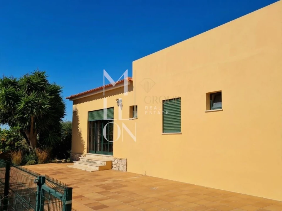 Moradia T5 para Venda em Guia Foto 8