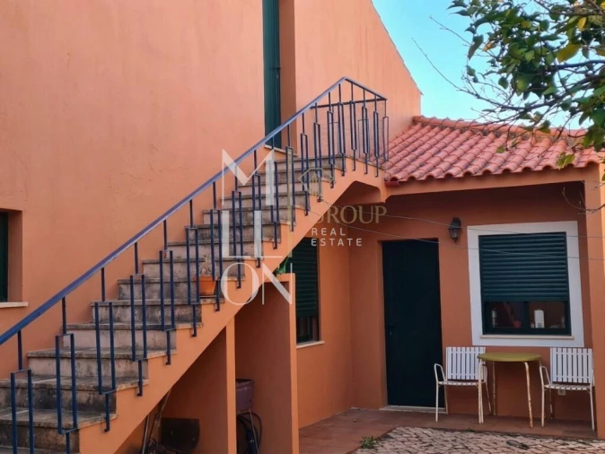 Moradia T5 para Venda em Guia Foto 6