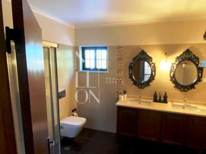 Moradia T5 para Venda em Guia Foto 17