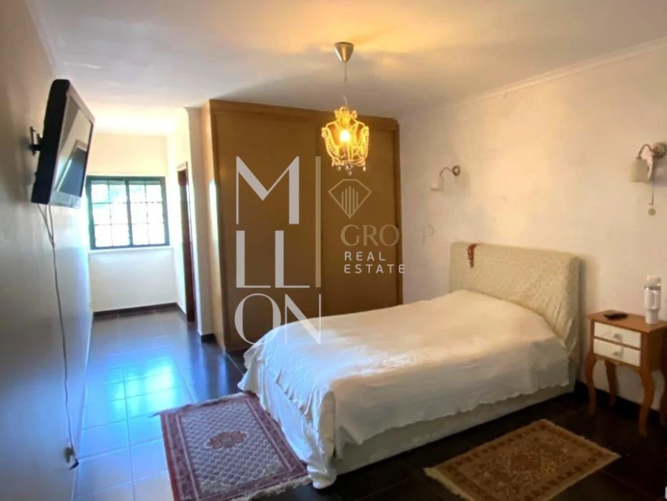 Moradia T5 para Venda em Guia Foto 15