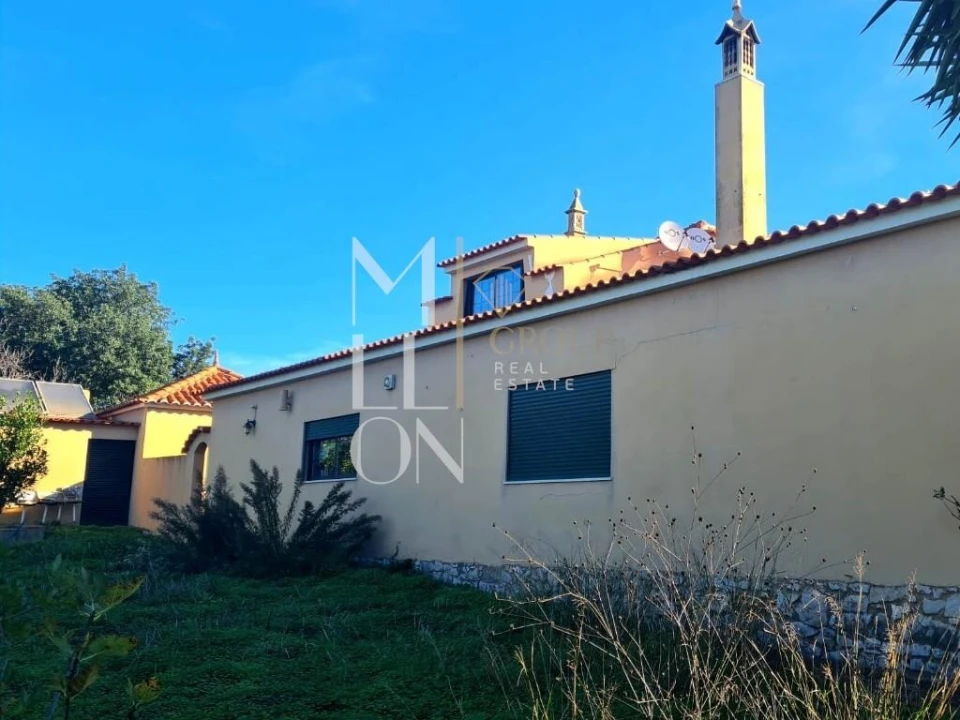 Moradia T5 para Venda em Guia Foto 25