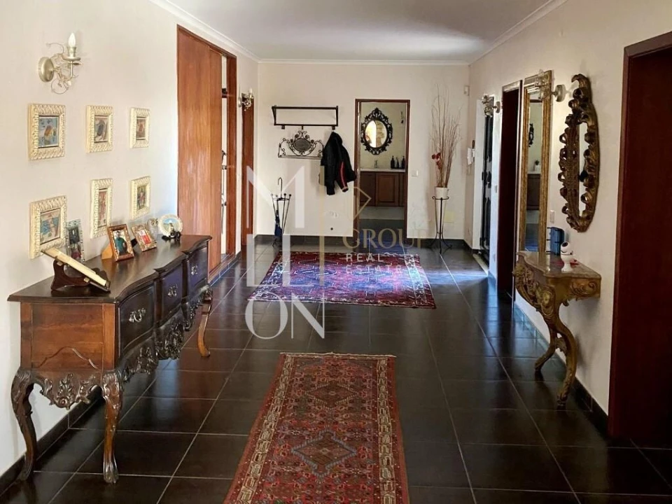 Moradia T5 para Venda em Guia Foto 11