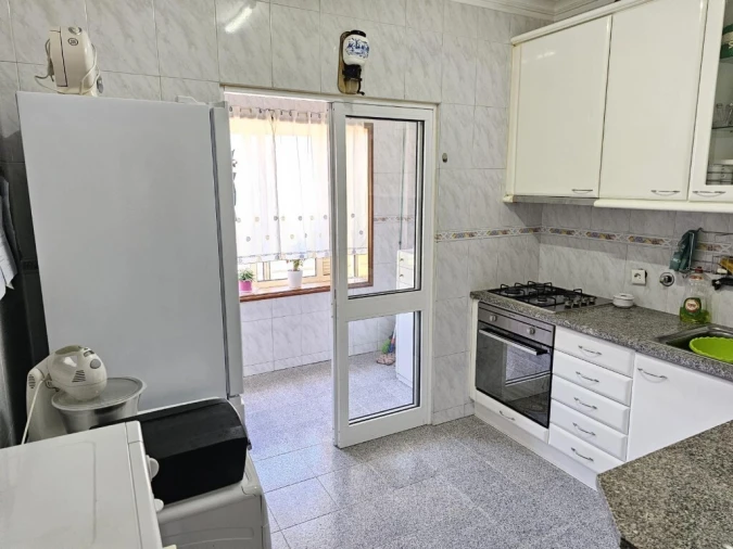 Apartamento T2 para Venda em Rio Tinto Foto 9