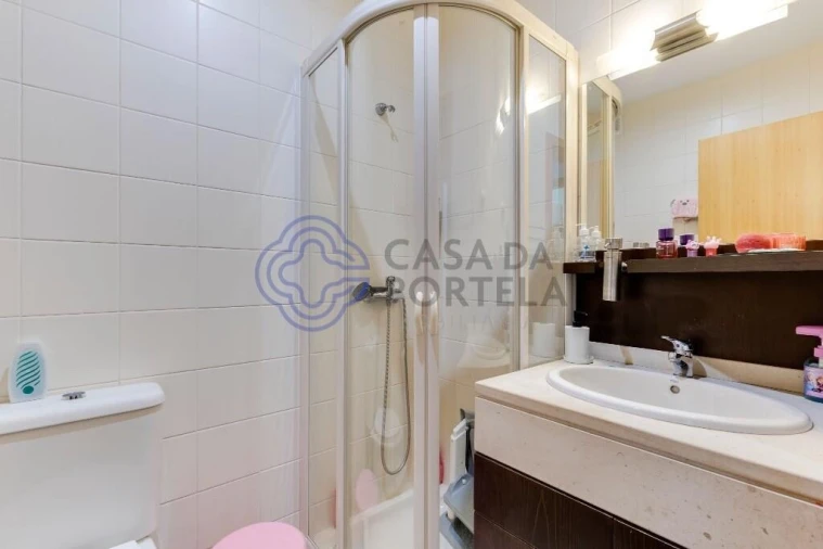 Apartamento T2 para Venda em Arvore Foto 22