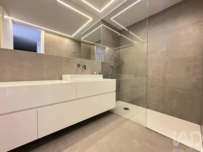 Apartamento T2 para Venda em Subportela, Deocriste e Portela Susã Foto 17