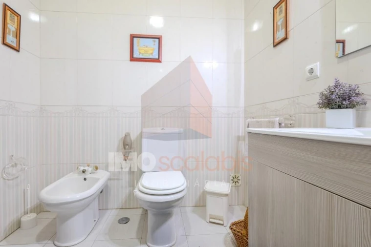 Apartamento T2 para Venda em Almeirim Foto 12