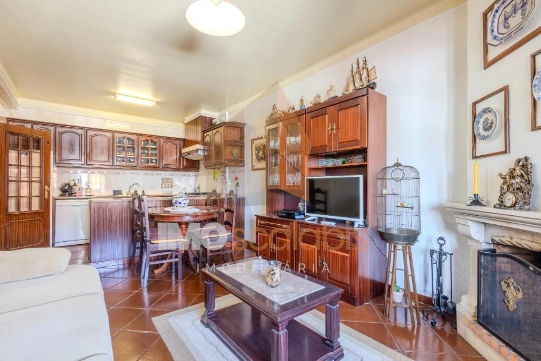 Apartamento T2 para Venda em Almeirim Foto 18