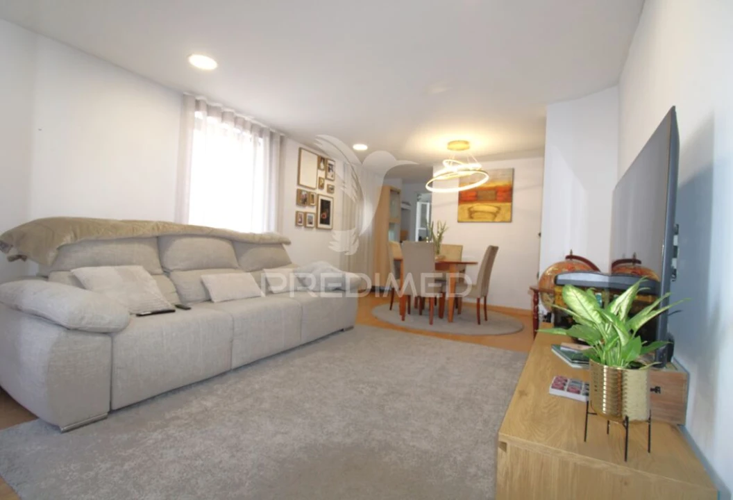 Moradia T3 para Venda em Rio Tinto Foto 1