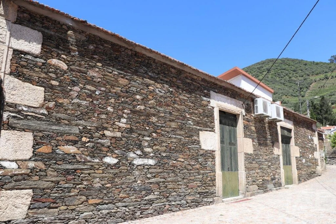 Quinta T2 para Venda em Ervedosa do Douro Foto 26