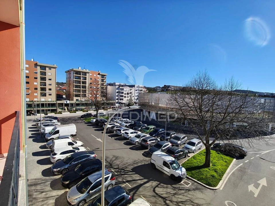 Apartamento T2 para Venda em Macedo de Cavaleiros Foto 1