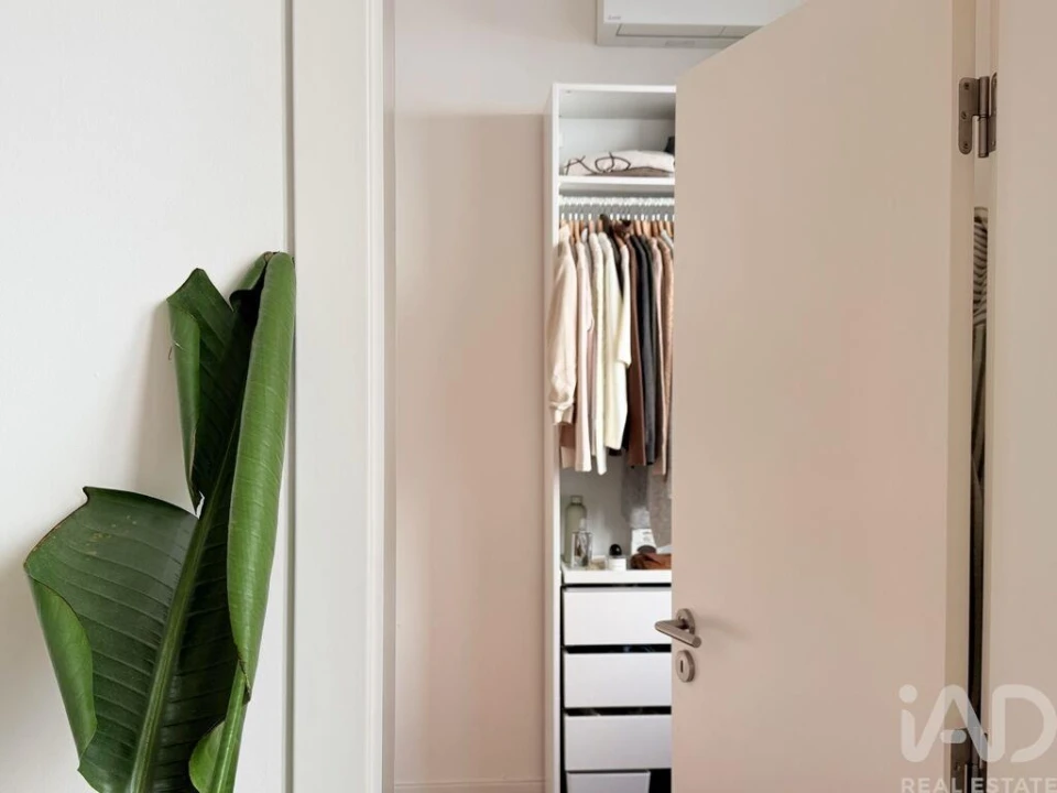 Apartamento T1 para Venda em São Vicente Foto 20