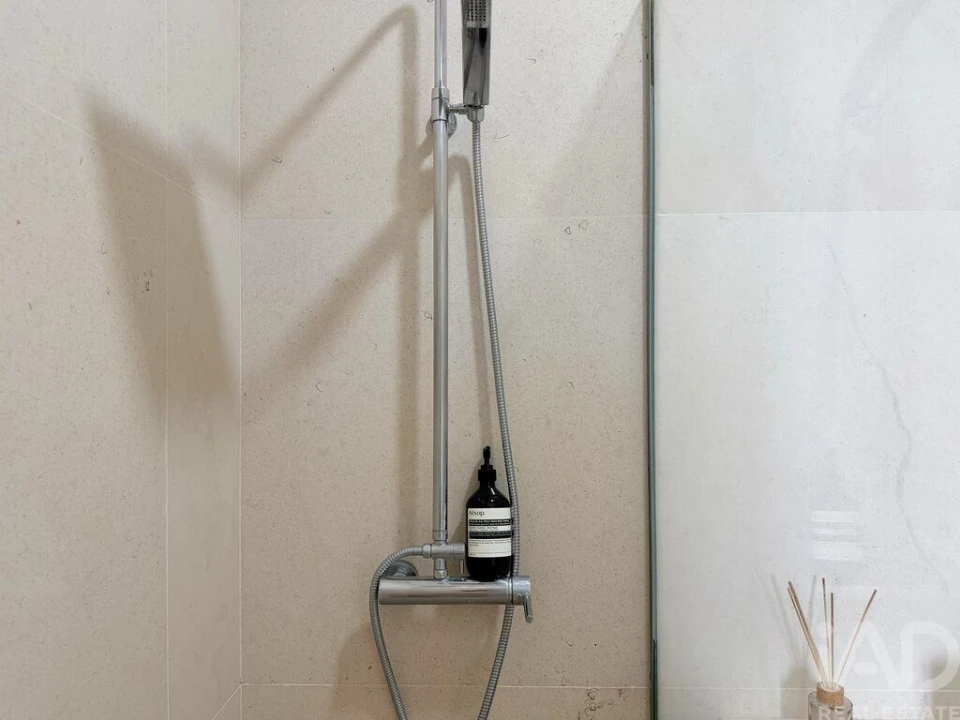 Apartamento T1 para Venda em São Vicente Foto 27