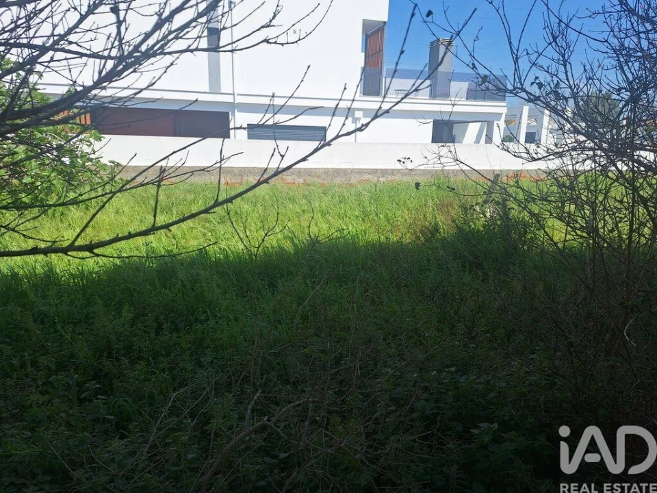 Terreno para Venda em Fernao Ferro Foto 2