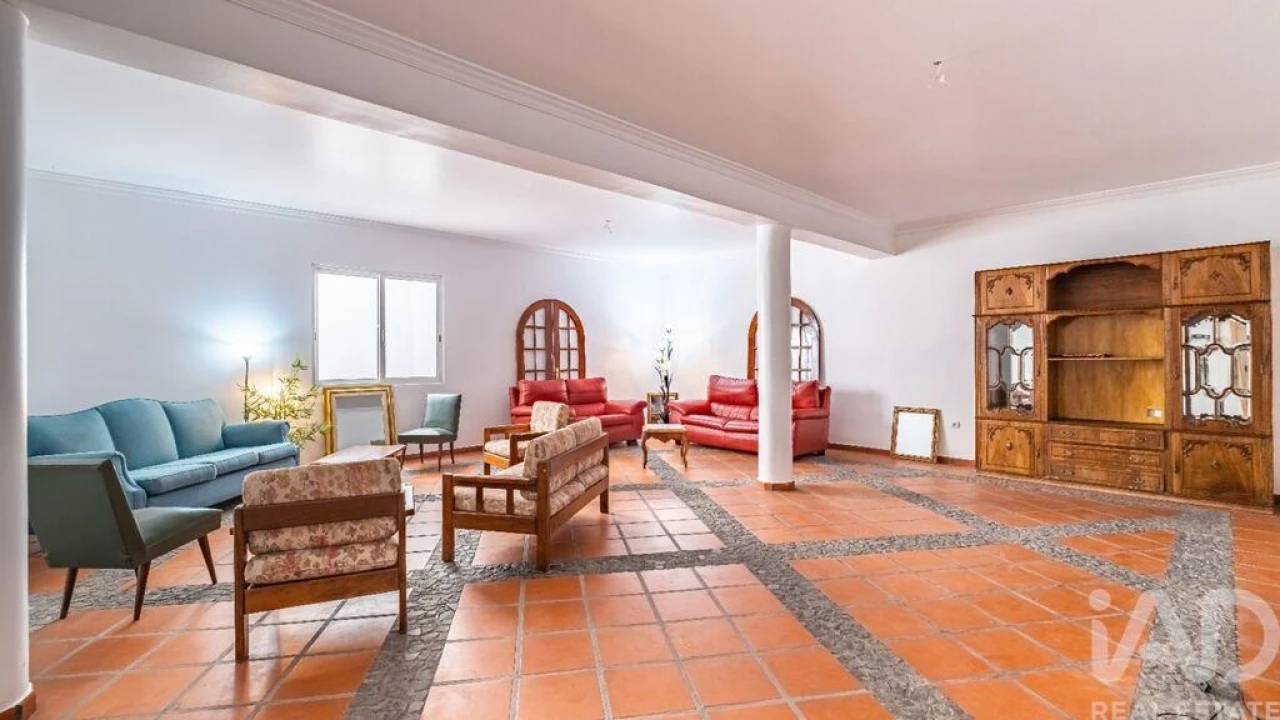 Moradia para Venda em Funchal (Santa Maria Maior) Foto 27