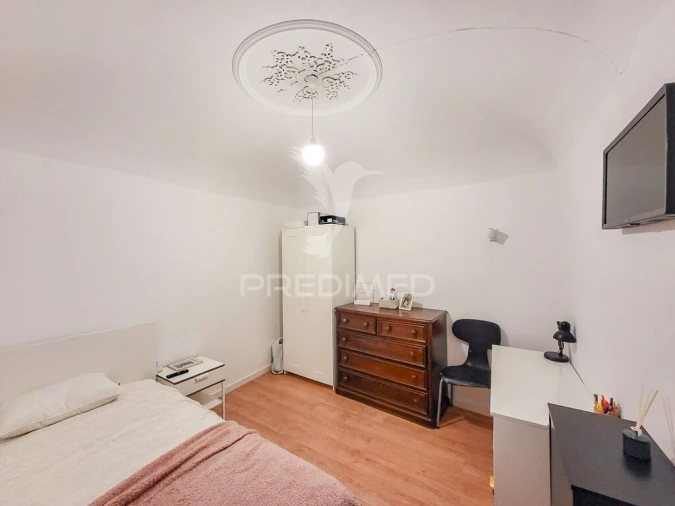 Moradia T5 para Venda em Évora (São Mamede, Sé, São Pedro e Santo Antão) Foto 8