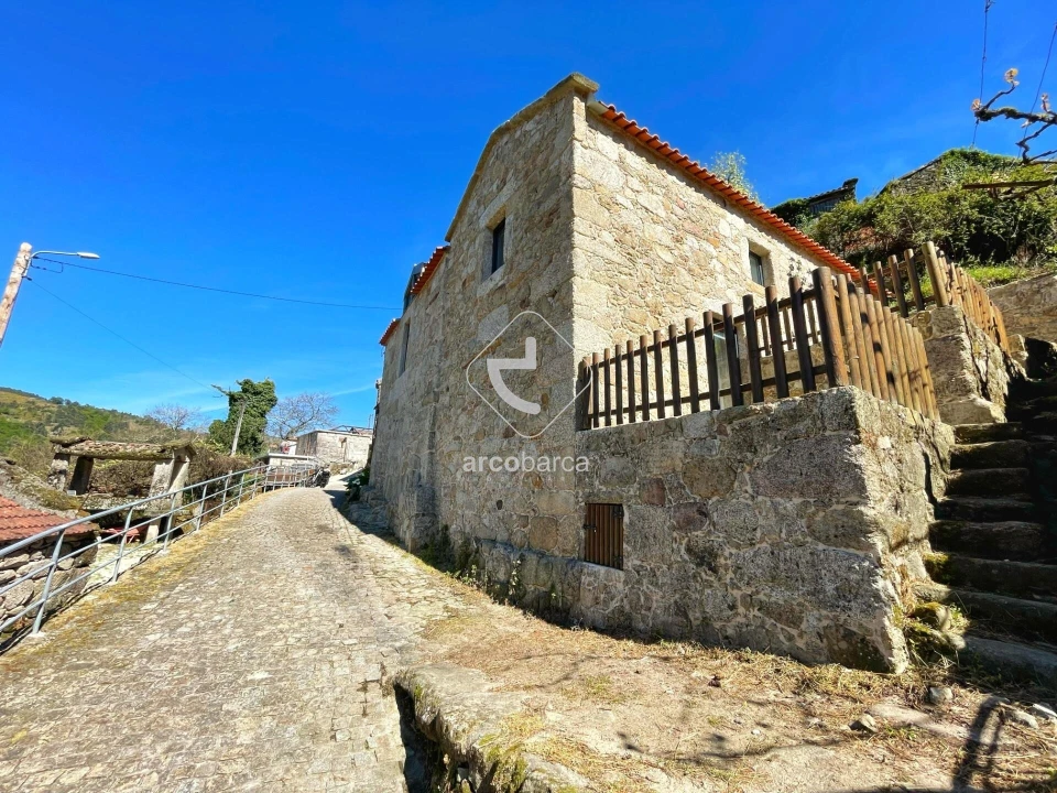 Moradia T3 para Venda em Sistelo Foto 3