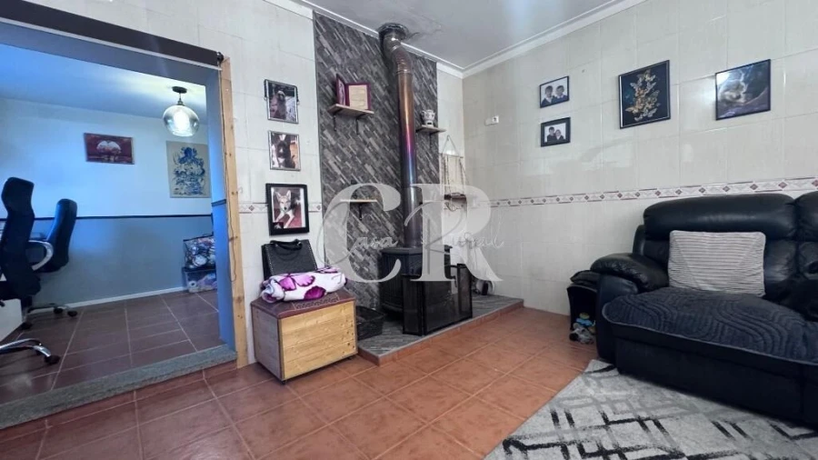 Moradia T3 para Venda em Alvares Foto 22