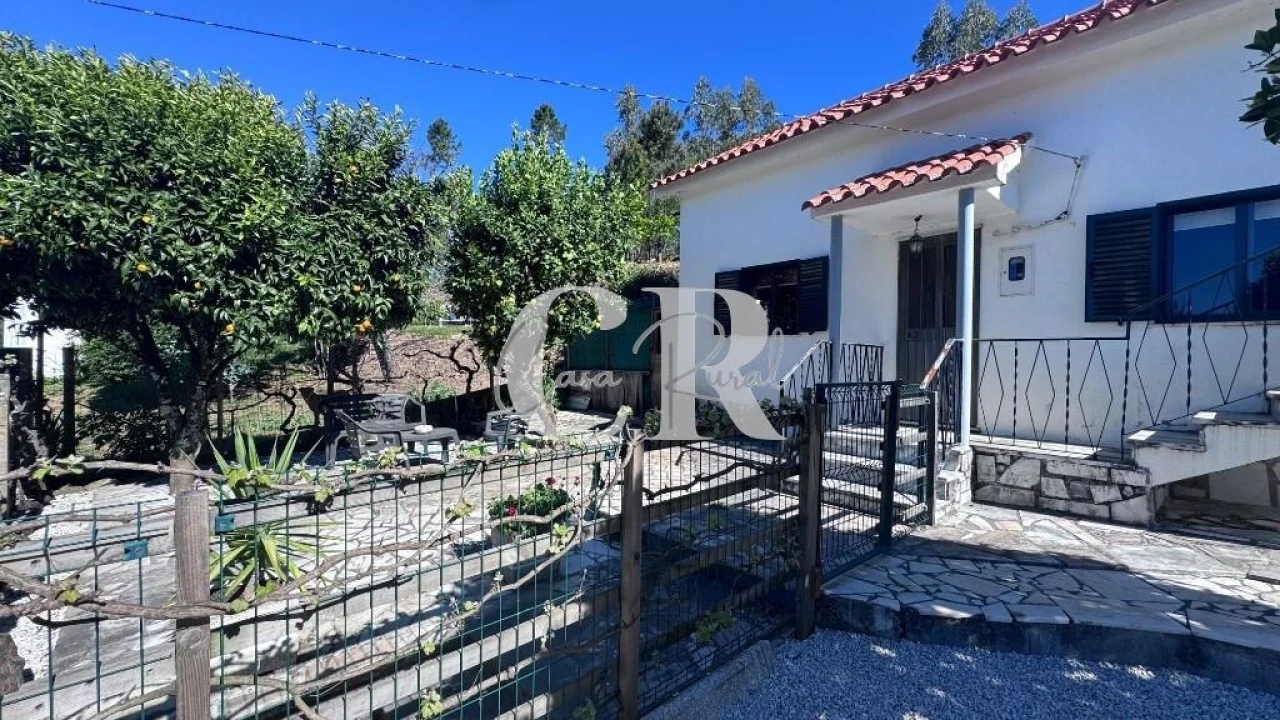 Moradia T3 para Venda em Alvares Foto 10