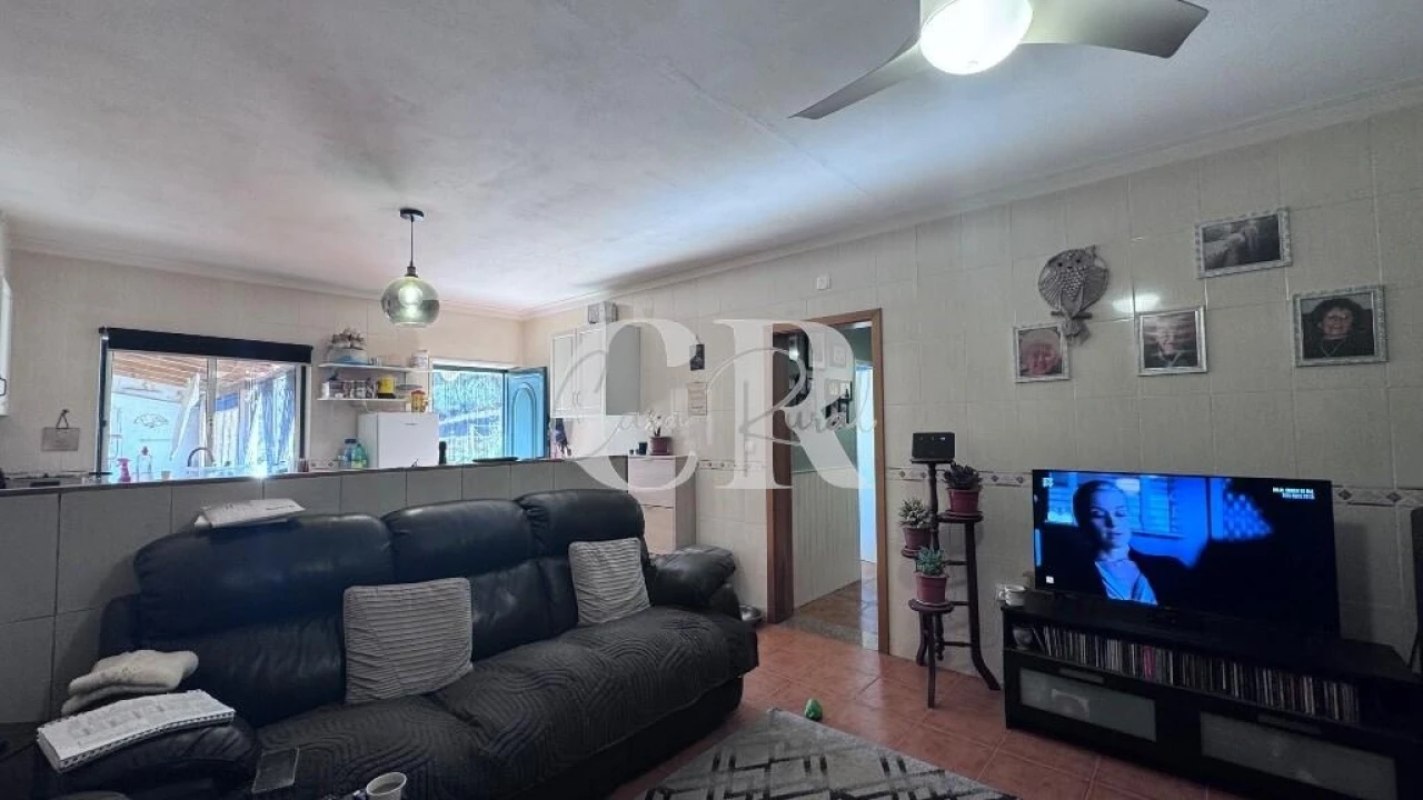 Moradia T3 para Venda em Alvares Foto 28