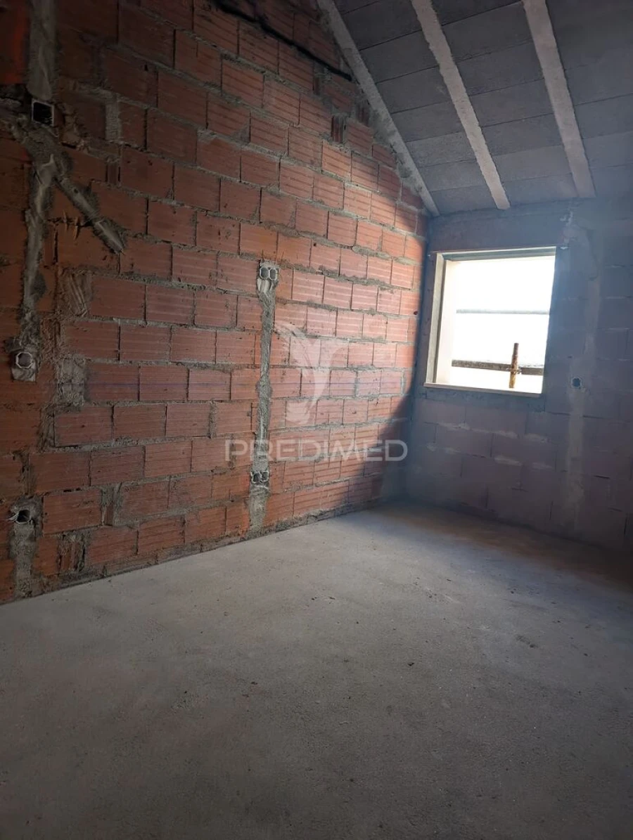 Moradia T2 para Venda em Castanheira do Ribatejo e Cachoeiras Foto 5