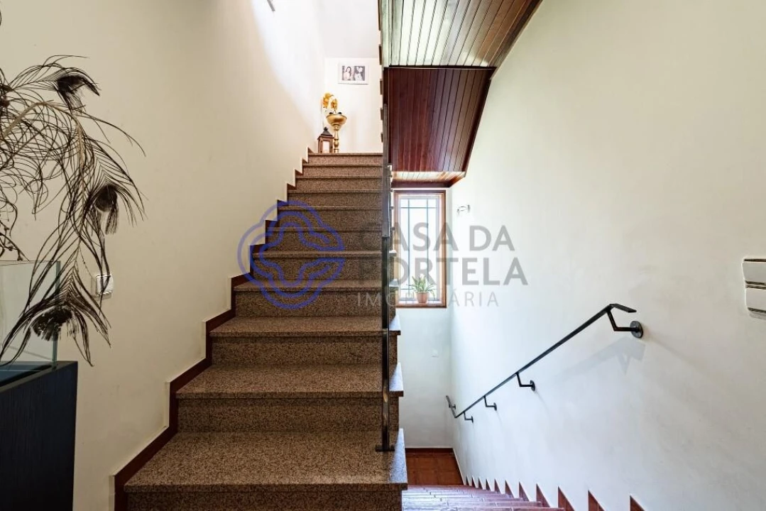 Moradia T4 para Venda em Lordelo Foto 35