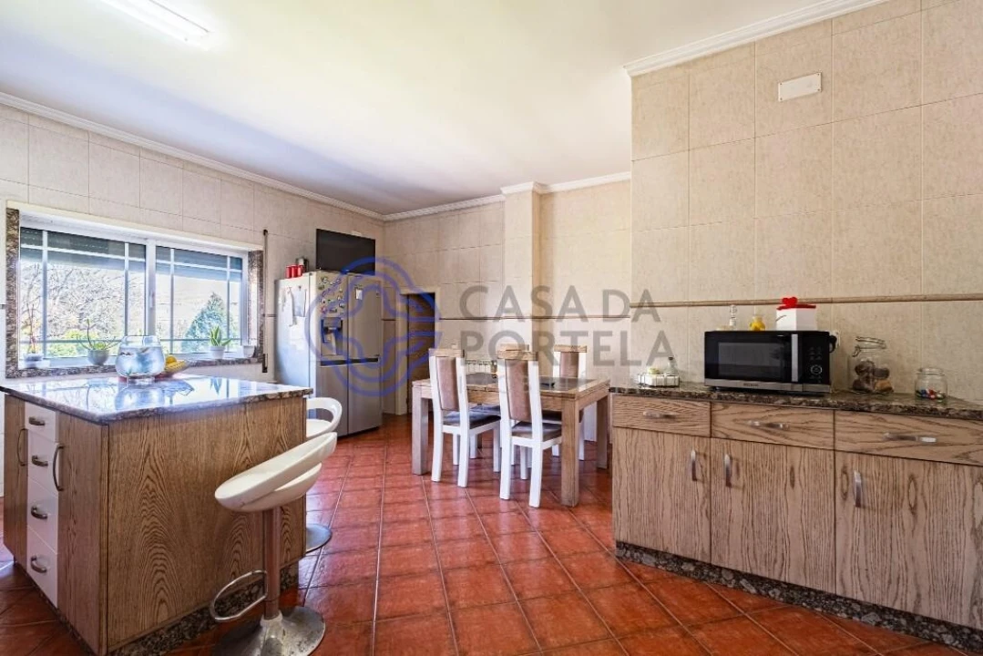 Moradia T4 para Venda em Lordelo Foto 7