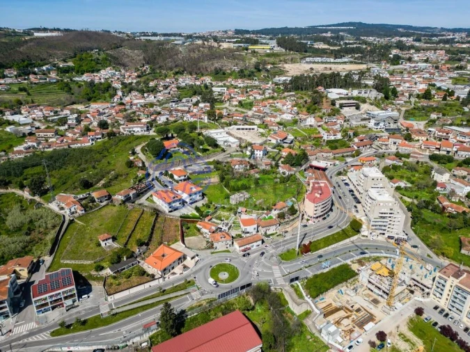 Moradia T4 para Venda em Lordelo Foto 58