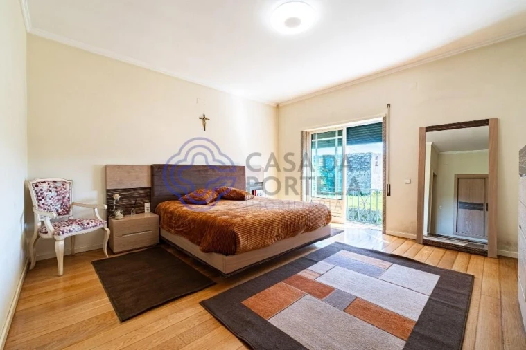 Moradia T4 para Venda em Lordelo Foto 15