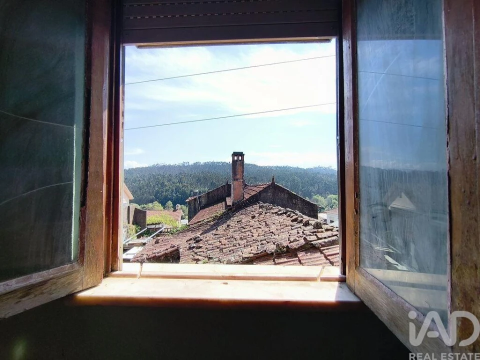 Moradia T3 para Venda em Semide e Rio Vide Foto 11