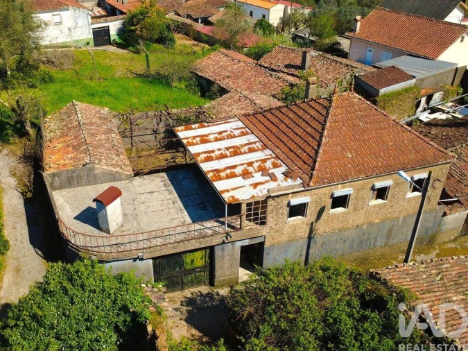 Moradia T3 para Venda em Semide e Rio Vide Foto 1