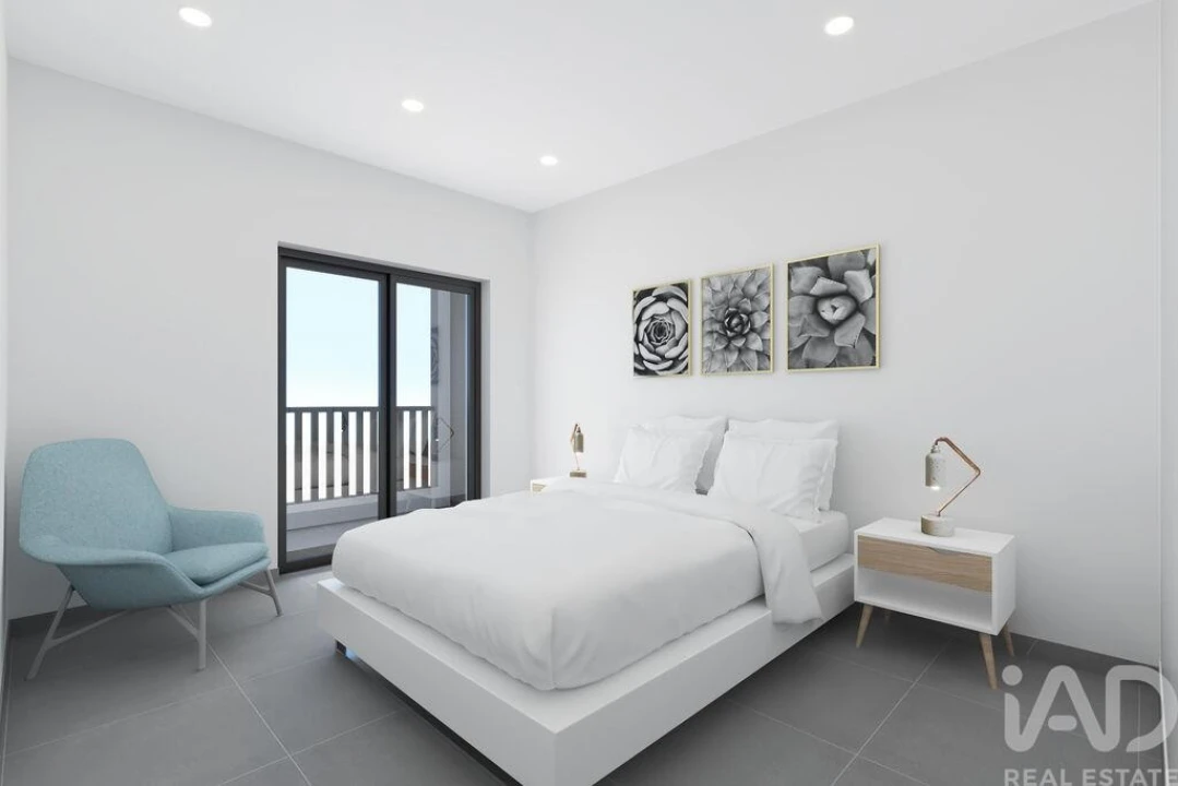 Apartamento T2 para Venda em Mexilhoeira Grande Foto 12