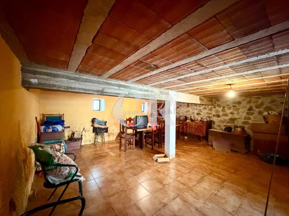 Moradia T2 para Venda em Aguda Foto 9