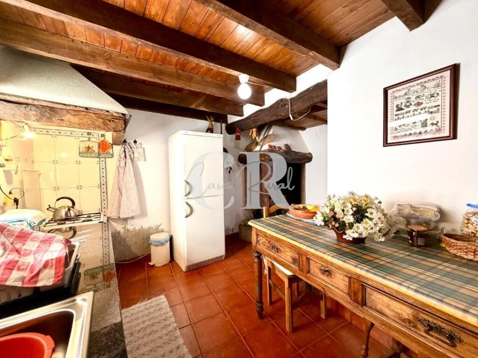 Moradia T2 para Venda em Aguda Foto 36