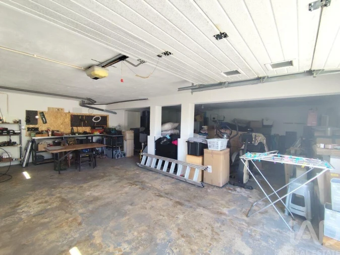 Moradia T5 para Venda em Lamas e Cercal Foto 5