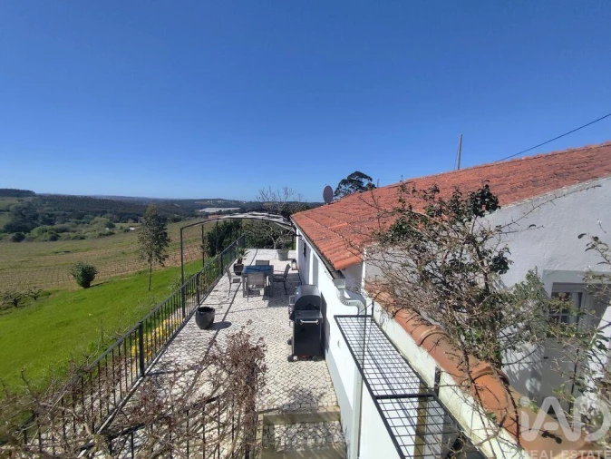 Moradia T5 para Venda em Lamas e Cercal Foto 23