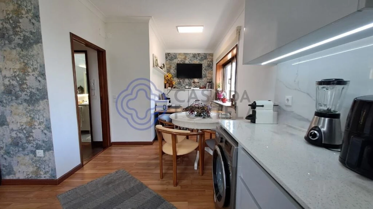 Moradia T4 para Venda em Baguim do Monte (Rio Tinto) Foto 5