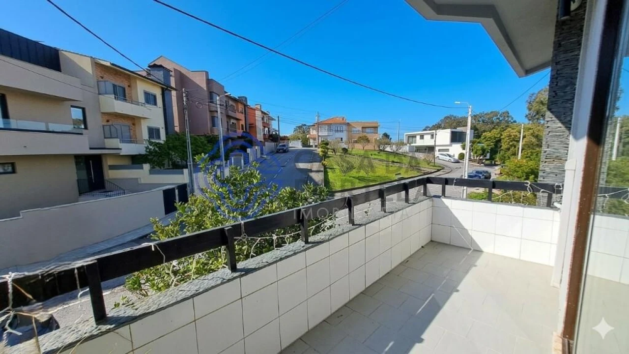 Moradia T4 para Venda em Baguim do Monte (Rio Tinto) Foto 26