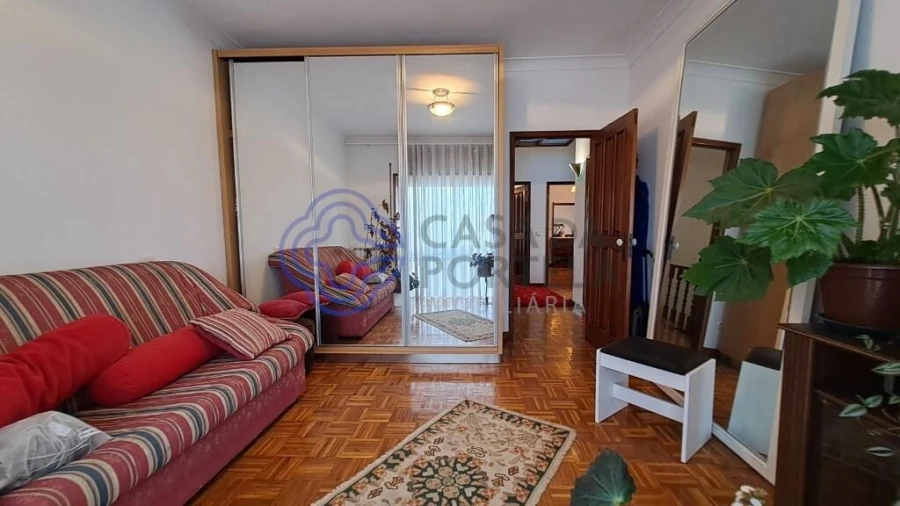 Moradia T4 para Venda em Baguim do Monte (Rio Tinto) Foto 23