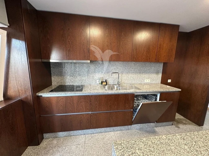 Apartamento T3 para Venda em Mindelo Foto 1