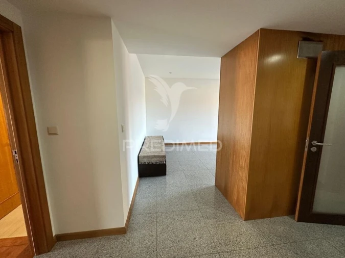 Apartamento T3 para Venda em Mindelo Foto 7
