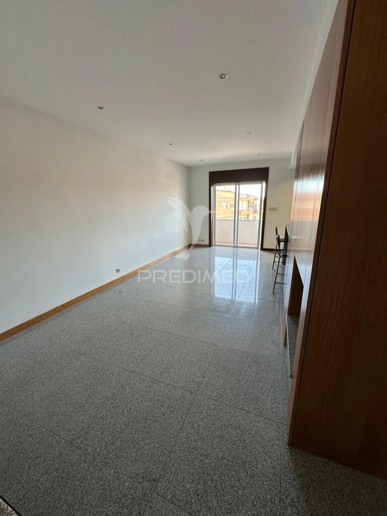 Apartamento T3 para Venda em Mindelo Foto 6