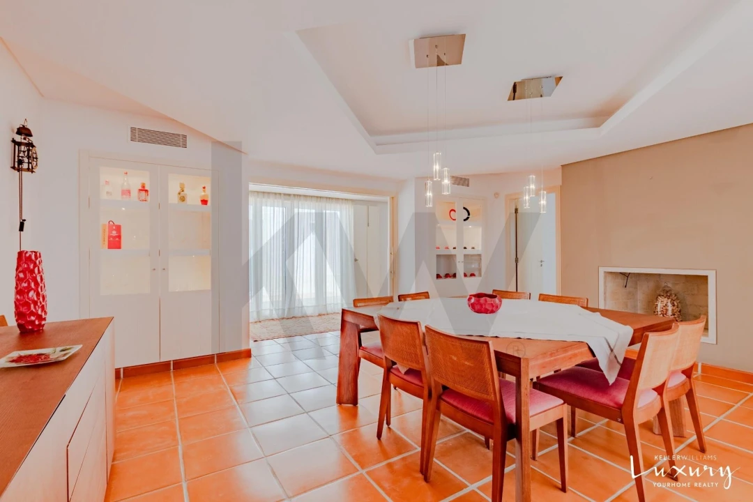 Moradia T5 para Venda em Vau Foto 18