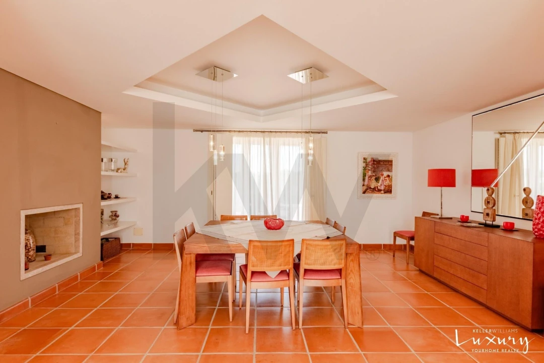 Moradia T5 para Venda em Vau Foto 17