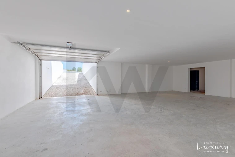 Moradia T5 para Venda em Vau Foto 59